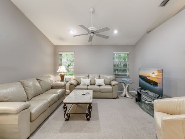 Cape Coral Home 983127