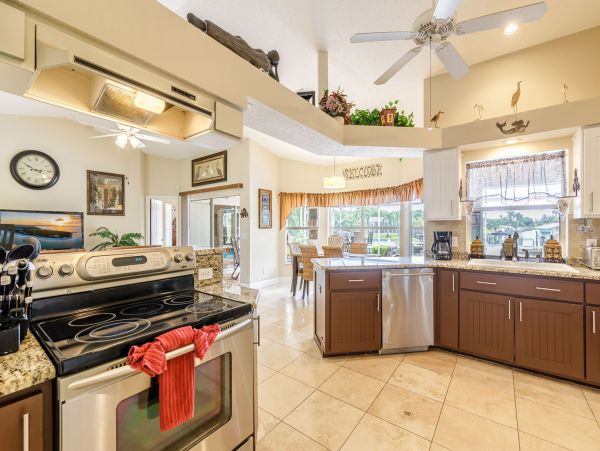 Cape Coral Home 983128