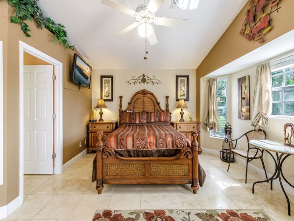 Cape Coral Home 983128