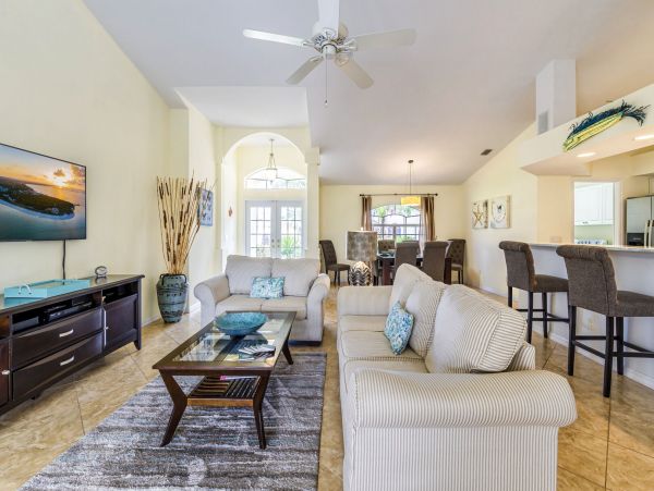 Cape Coral Home 983130