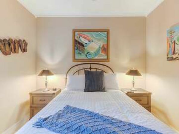 Cape Coral Luxury at its Best.