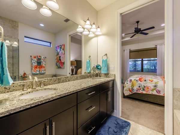 Cape Coral Home 983135