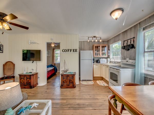 Cape Coral Home 983136