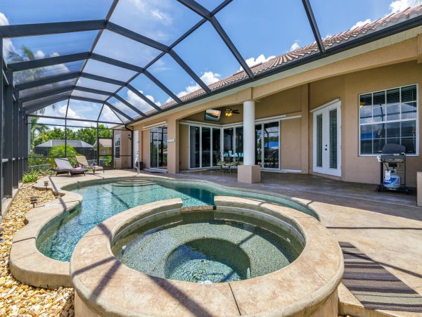Cape Coral Home 983142