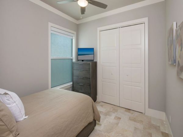 Marco Island Vacation Home Sleeps Eight Canal View