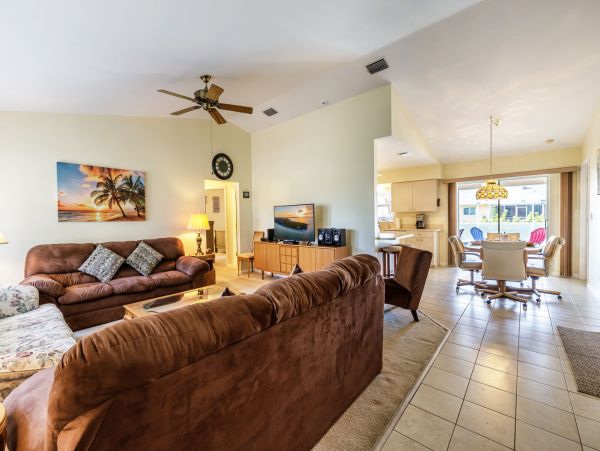 Cape Coral Home 983148