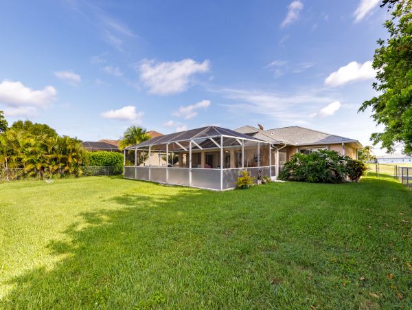Cape Coral Home 983148