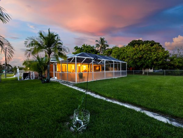 Cape Coral Home 983148