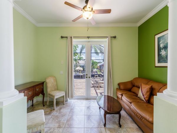 Cape Coral Home 983152