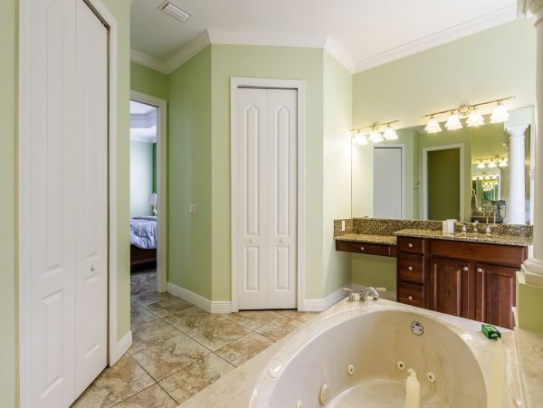 Cape Coral Home 983152