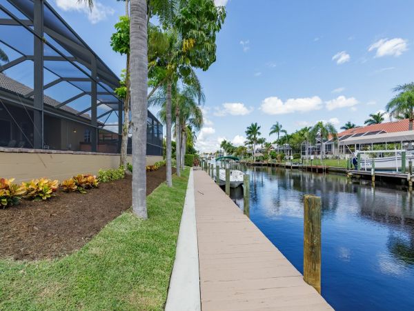 Cape Coral Home 983152