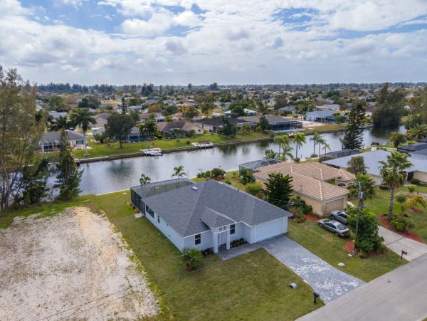Cape Coral Home 983154