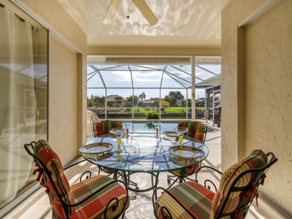 Cape Coral Home 983157