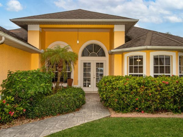 Cape Coral Home 983158