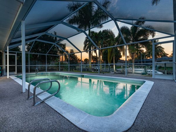 Cape Coral Home 983161