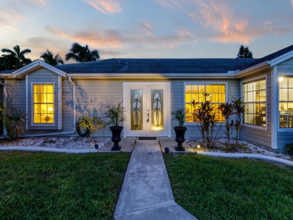 Cape Coral Home 983162