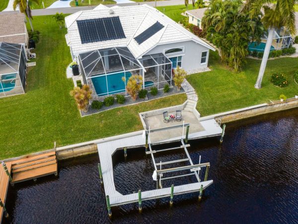 Cape Coral Home 983163