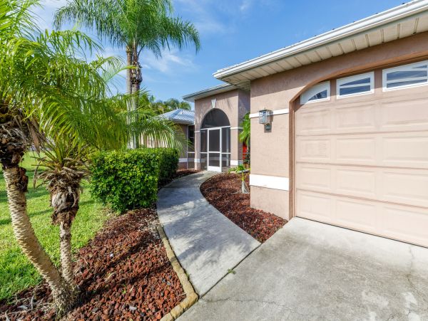 Cape Coral Home 983164