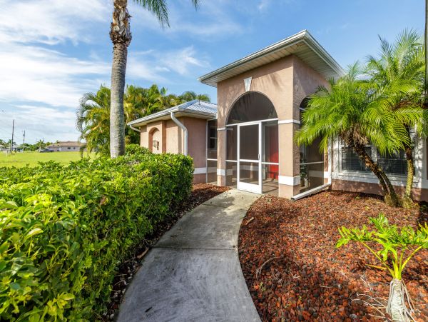 Cape Coral Home 983164