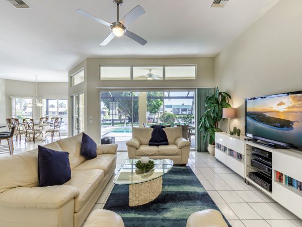 Cape Coral Home 983168