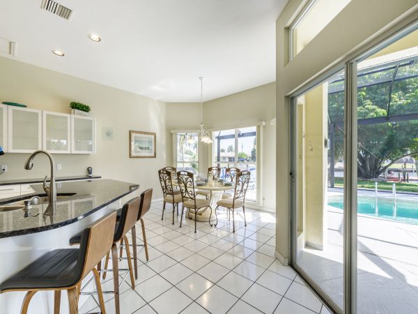 Cape Coral Home 983168