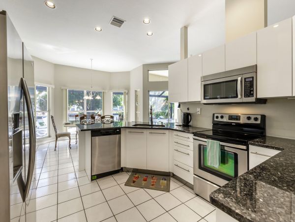 Cape Coral Home 983168