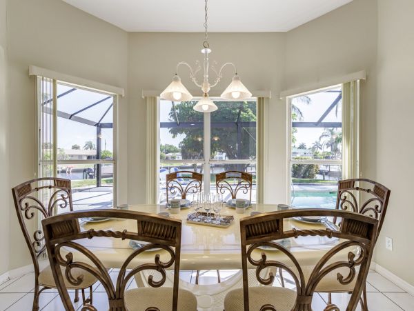 Cape Coral Home 983168
