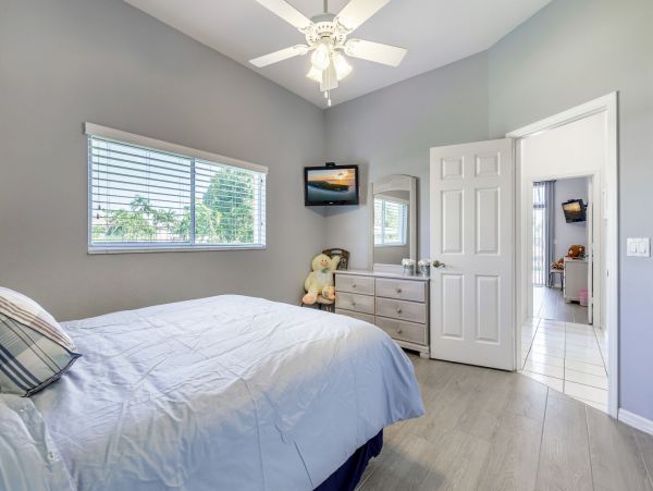 Cape Coral Home 983168