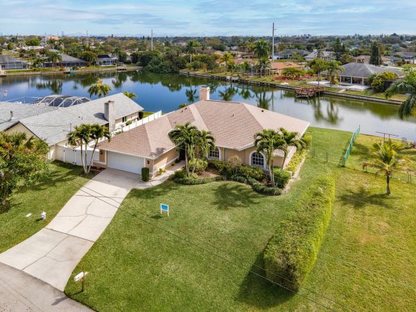 Cape Coral Home 983169
