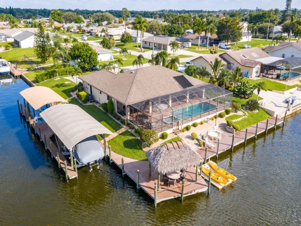 Cape Coral Home 983170