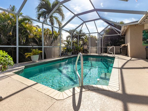 Cape Coral Home 983171