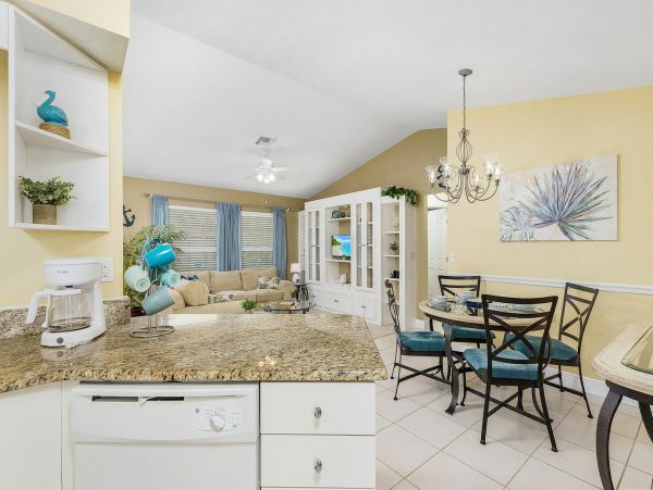 Cape Coral Home 983171