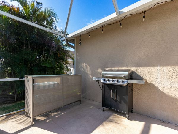 Cape Coral Home 983171