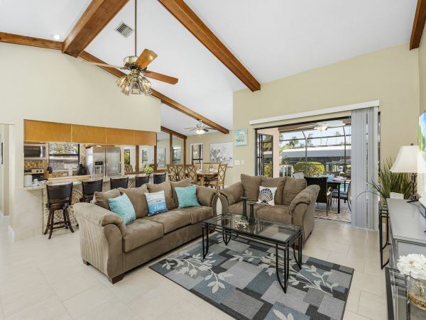 Cape Coral Home 983173