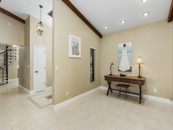 Cape Coral Home 983173