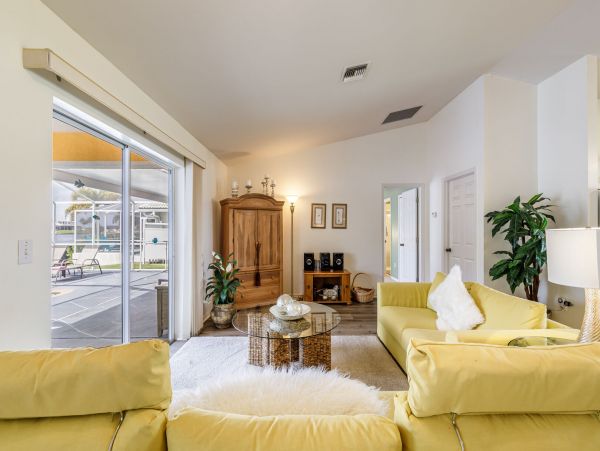 Cape Coral Home 983174
