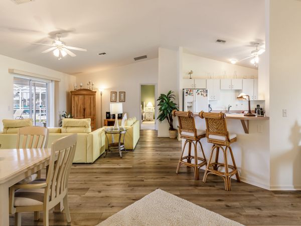 Cape Coral Home 983174