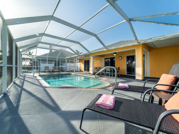Cape Coral Home 983174