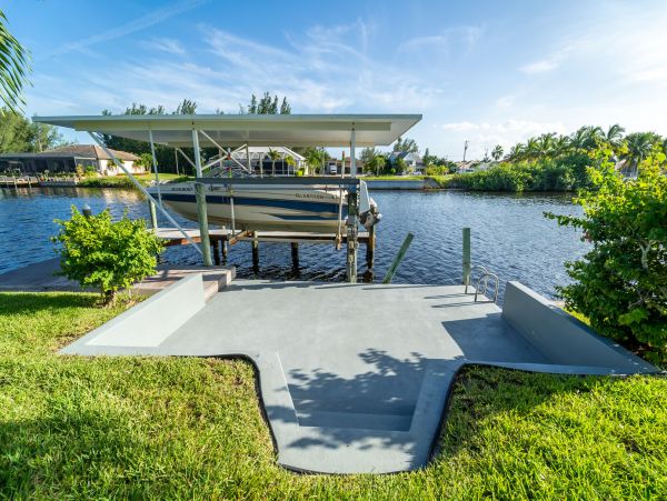 Cape Coral Home 983174