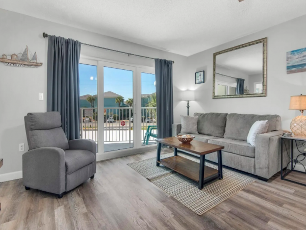Two Bedroom Condo in Beachfront Complex