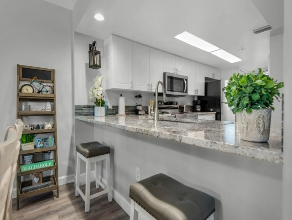 Two Bedroom Condo in Beachfront Complex