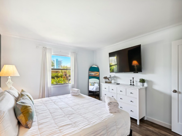 Classic Florida Charm Just Steps from the Gulf