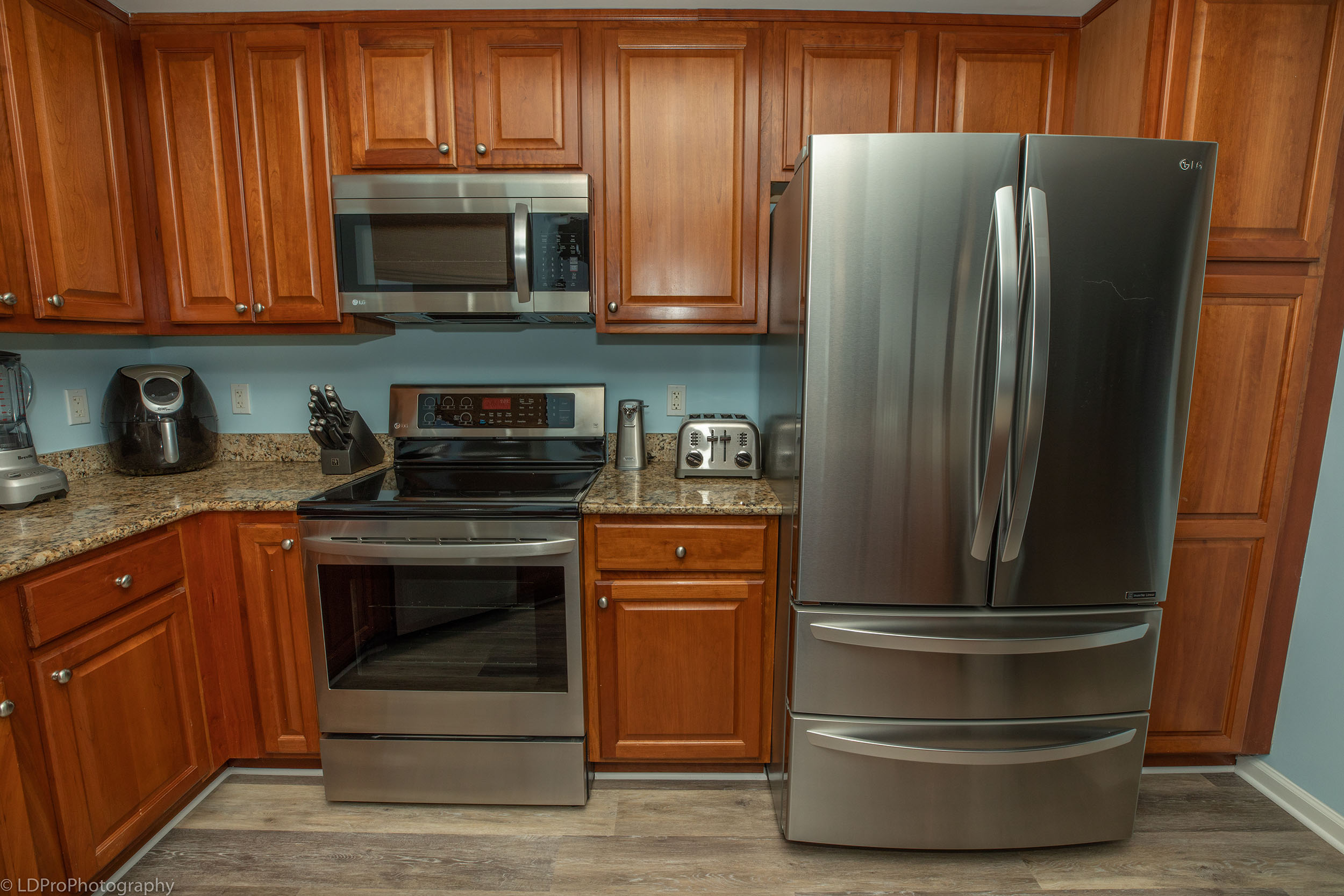 Destin Vacation Beach Condo With Four Bedrooms Sleeps 8