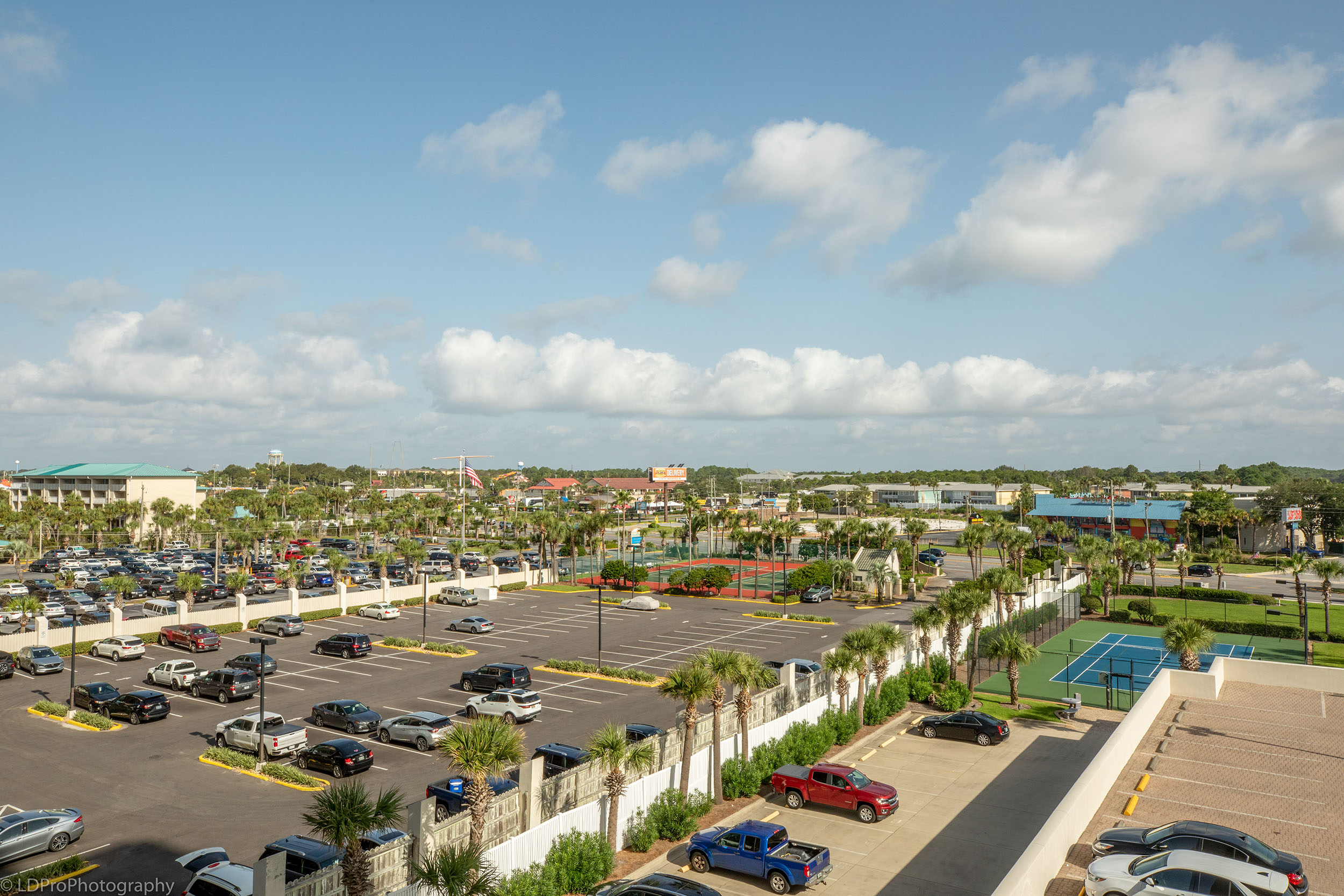 Destin Vacation Beach Condo With Four Bedrooms Sleeps 8