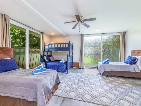 Amazing Beach Front Getaway in Princeville