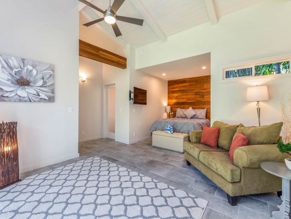 Amazing Beach Front Getaway in Princeville