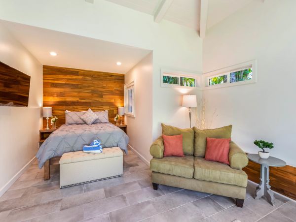 Amazing Beach Front Getaway in Princeville