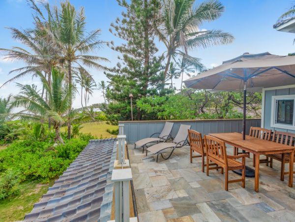 Amazing Beach Front Getaway in Princeville