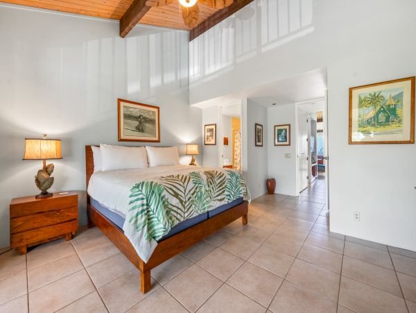 Princeville Top Floor Ocean View Retreat