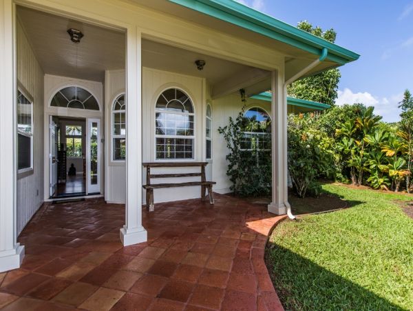 Gorgeous 3 Bedroom Vacation Rental in Princeville